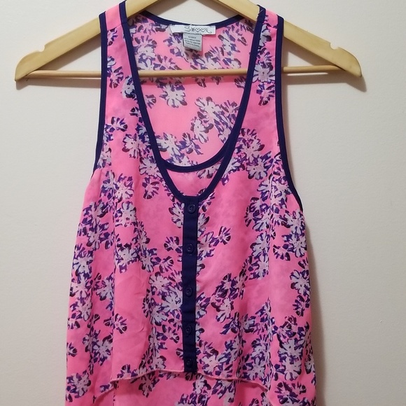 Swoon High Low Tank Top - Picture 1 of 6